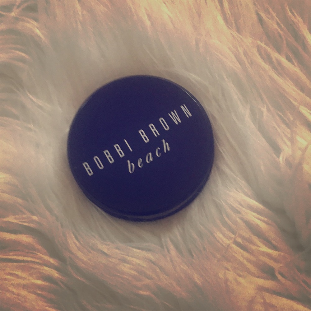 Bobbi Brown beach shimmering powder. Bikini bronze